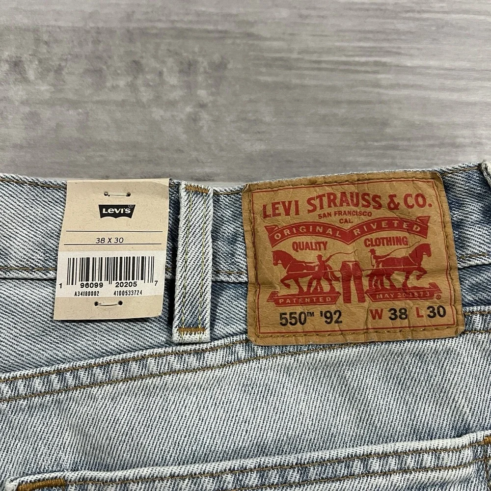 New! Levi's 550 '92 Jeans Relaxed Taper Mens 38X30 Distressed Retro Paint $79.50